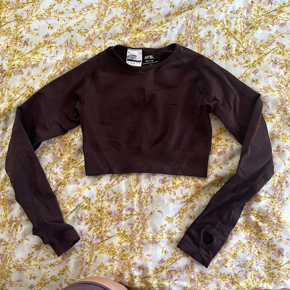 Aybl crop top